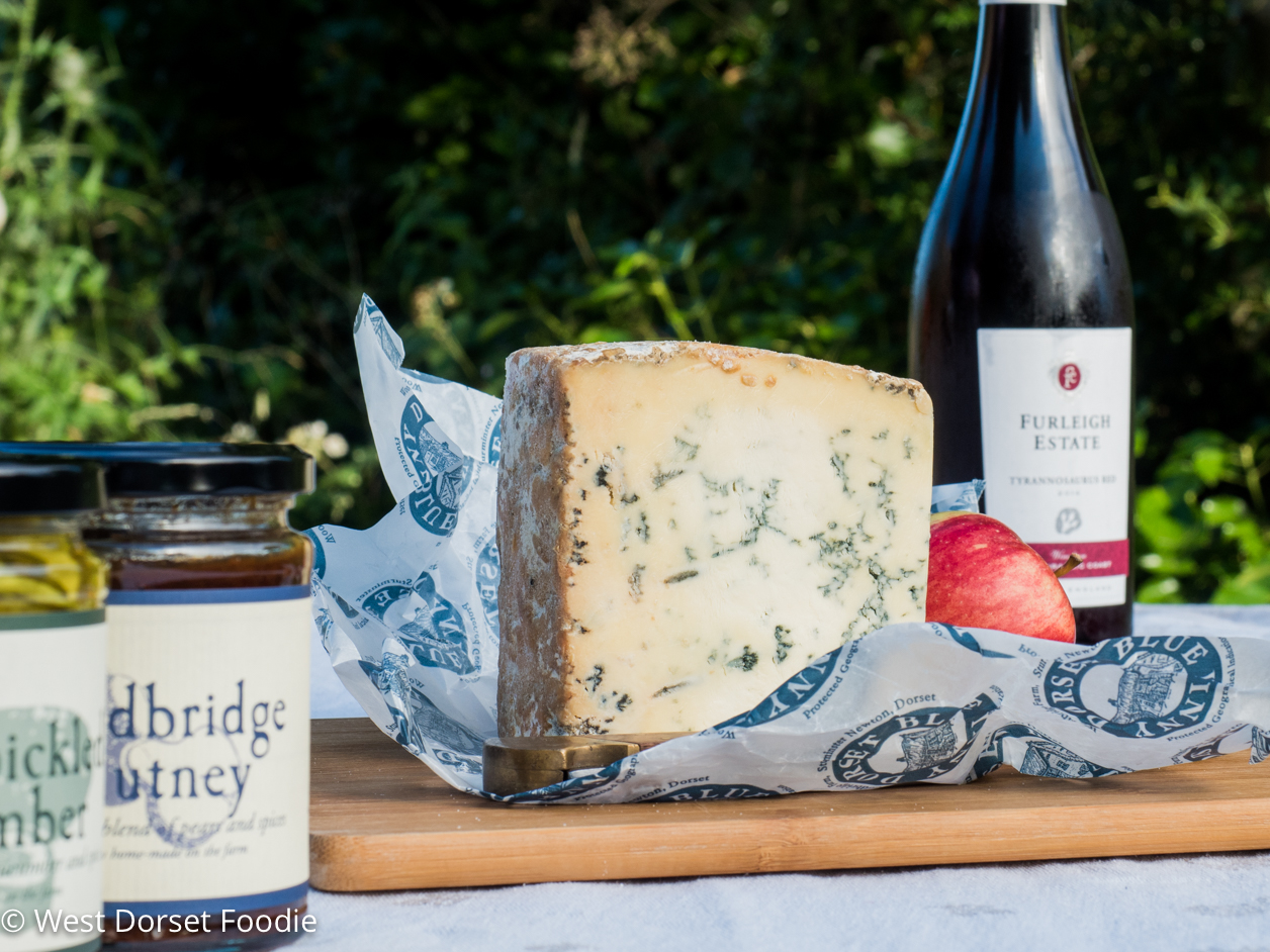 Review of Dorset Blue Vinny Cheese